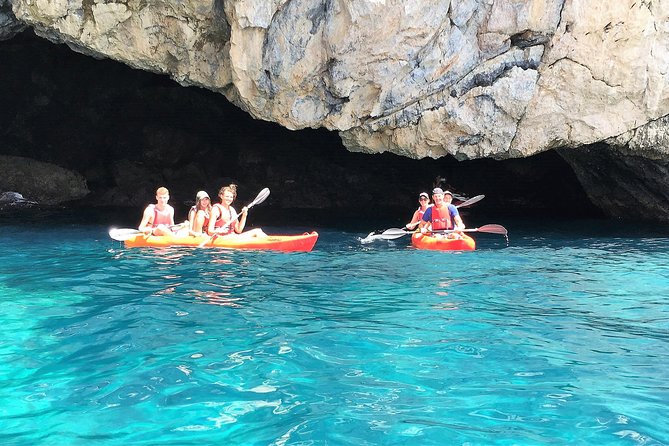 Kayak & Snorkel Tour in Cerro Gordo Natural Park, La Herradura - Meeting Point and Logistics