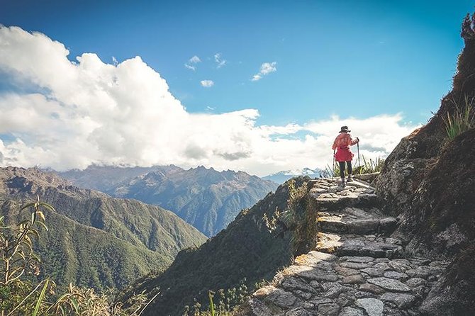 4-Day Trek to Machu Picchu Through the Inca Trail - Accommodation and Inclusions