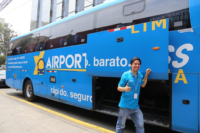 Airport Express Lima: Lima Airport to Miraflores - Vehicle and Amenities