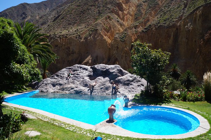 Colca Canyon Trek 3 Day 2 Night - Accommodations and Meals