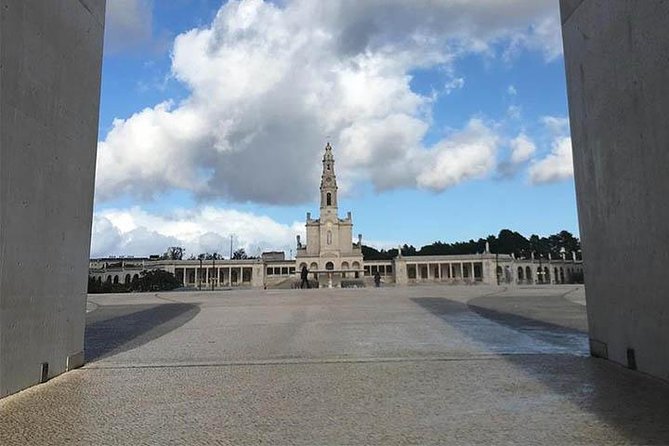 Divine Fátima Full Day Private Tour From Lisbon - Inclusions