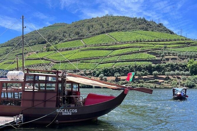 Douro Valley 3 Wine Experiences With Lunch & Optional Boat Cruise - Lunch at a Historic Vineyard