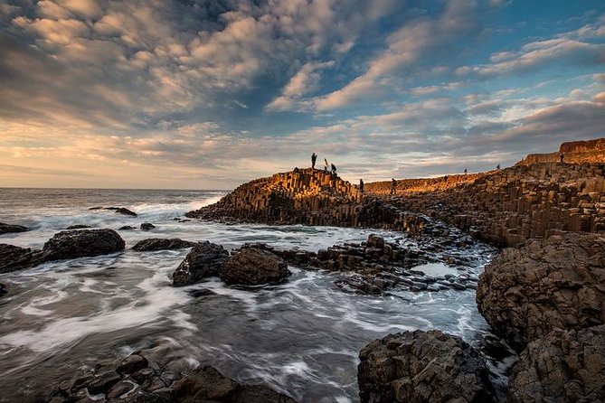 Dublin to Dunluce Castle, Giants Causeway, Dark Hedges & Belfast - Navigating the Enchanting Dark Hedges