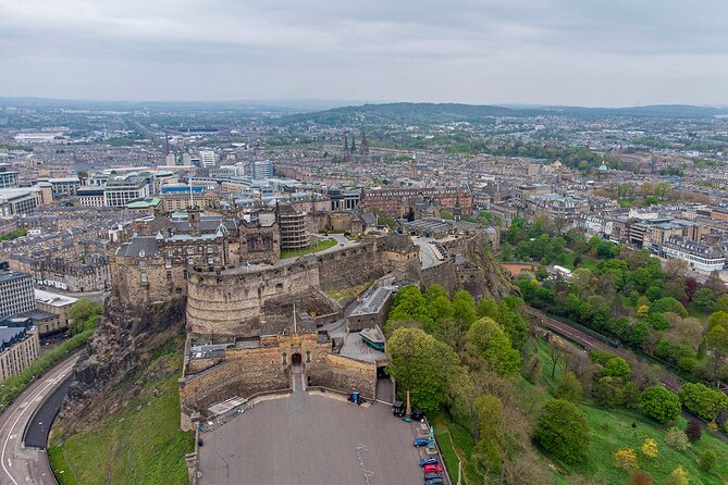 Edinburgh Castle: Guided Walking Tour With Entry Ticket - Highlights of the Tour