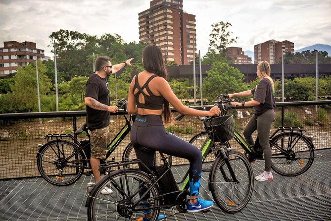 Electric Bike City Tour Medellin, Viewpoints, Local Snacks and Drink Tastings - Exploring Medellins Stunning Viewpoints