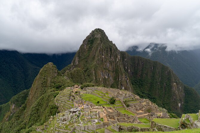 Full Day Guided Tour to Machu Picchu Transportation Included - Meeting and Pickup