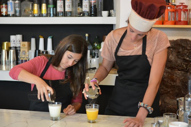 Market Tour & Traditional Peruvian Cooking Class in Cusco - Exploring Cuscos Oldest Market