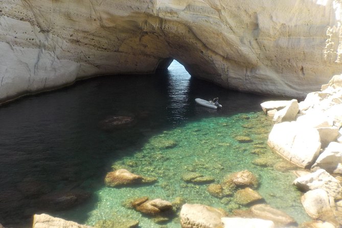 Milos Small-Group Full-Day Cruise With Snorkelling and Lunch - Immersive Small-Group Experience