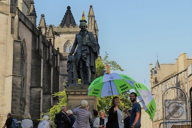 Old Town Walking Tour History and Tales in Edinburgh - Experiencing the Citys Rich Cultural Heritage