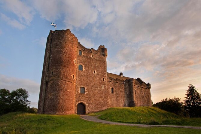 Outlander Film Locations Day Trip From Edinburgh - Tour Logistics