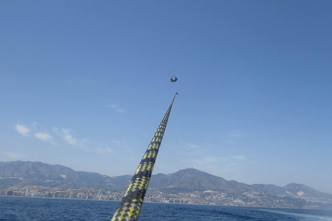 Parasailing in Fuengirola - The Highest Flights on the Costa - Safety and Equipment