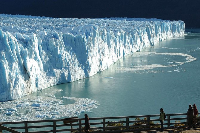 Perito Moreno Glacier Full Day Tour With Navigation - Exploring the Glacier