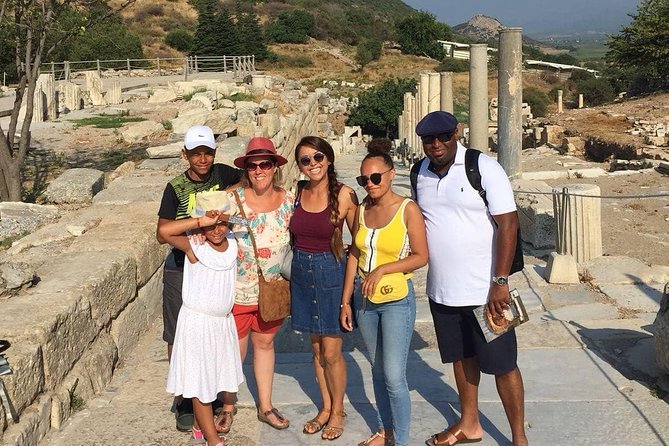 PRIVATE & GROUP: Ephesus, House of Mary WITH ENTRY TICKETS+LUNCH - Transportation and Accessibility