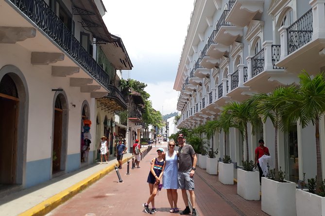 Private Tour of the Historic Center of Panama and Canal - Inclusions and Transportation