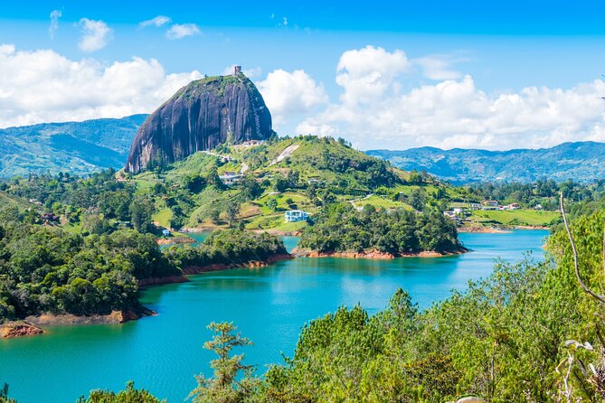 Private Tour To Guatape From Medellin - Itinerary and Activities