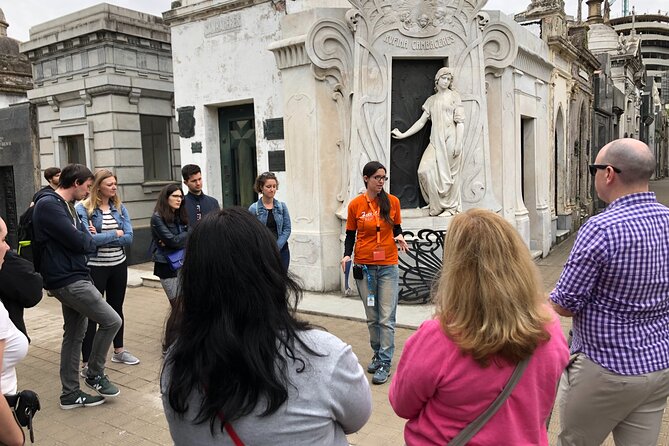 Recoleta Cemetery Walking Tour - Accessibility