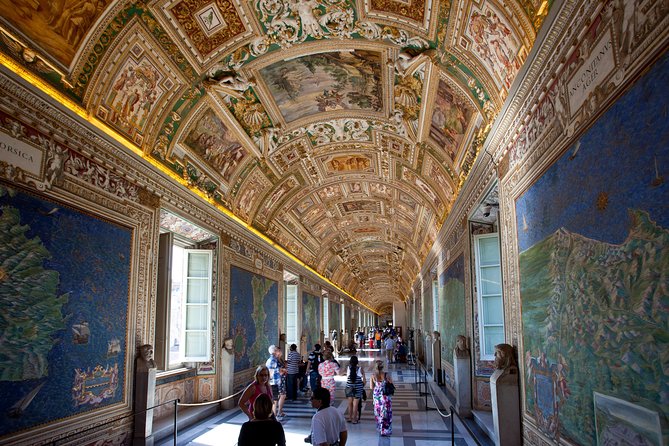 Skip the Line Vatican, Sistine Chapel & Basilica Tour - Meeting Point and Logistics