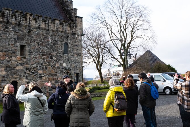 Walking Tour in Bergen of the Past and Present - Discovering the Iconic Wooden Houses and Bryggen Wharf