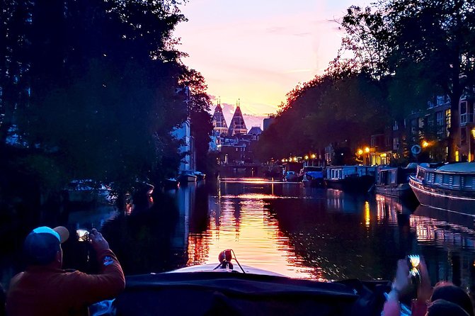 Amsterdam Evening Cruise Including Drinks and Dutch Bites - Accessibility and Conditions