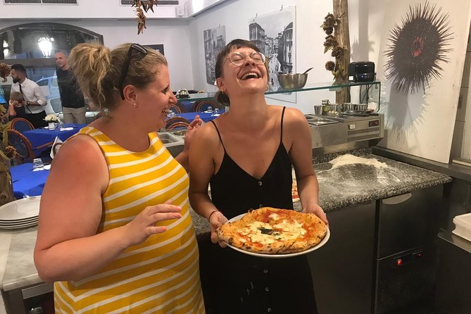 Authentic Pizza Making Class in Naples With Appetizers and Drink - Exploring the Class Details