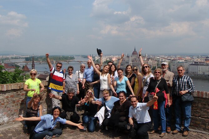 Budapest City Landmarks Walking Tour in 2 Hours - Meeting and End Points