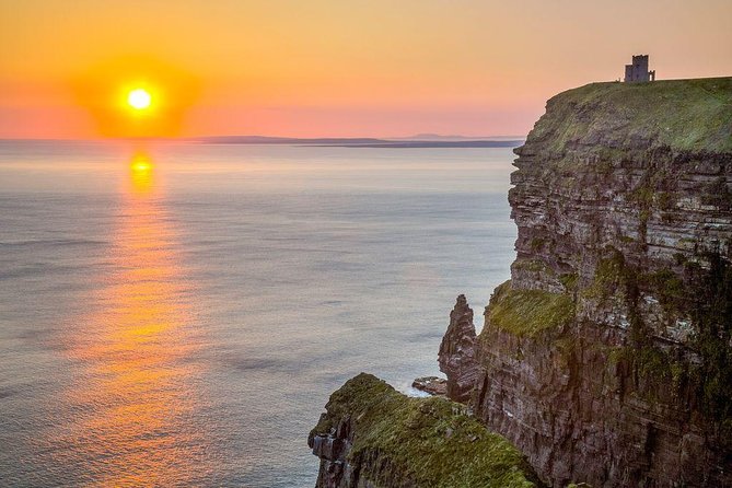 Cliffs of Moher Day Tour From Dublin: Including the Wild Atlantic Way - Guide and Experience