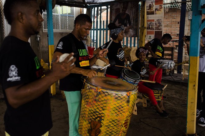 Drumming and Dancing in Cartagena/La Boquilla - Preparing for the Cultural Immersion