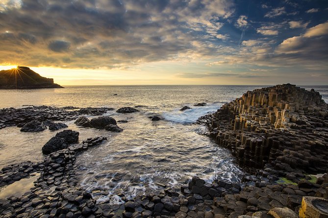 Dublin to Dunluce Castle, Giants Causeway, Dark Hedges & Belfast - Taking in the Vibrant Belfast City Center