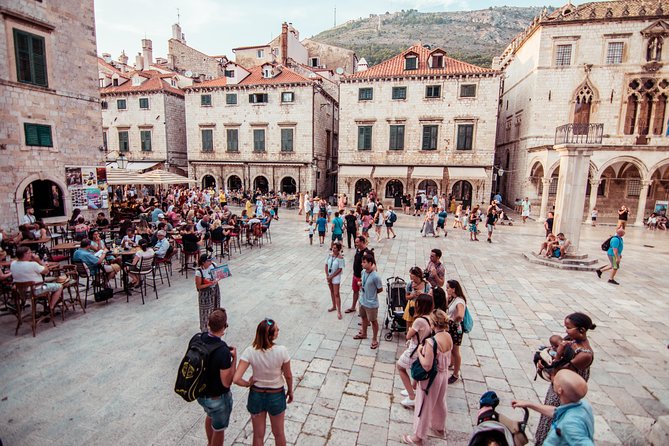 Dubrovnik Combo: Old Town & Ancient City Walls - Navigating the Ancient City Walls