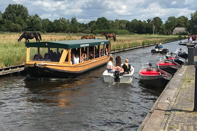 Giethoorn and Zaanse Schans Windmills Day Trip From Amsterdam - Positive Feedback and Reviews