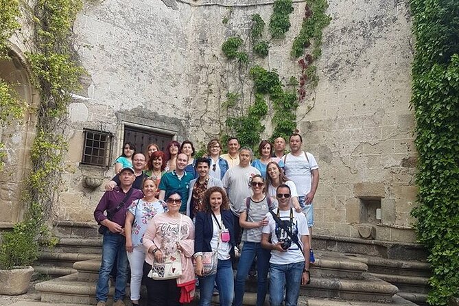 Guided Tour of Historic and Monumental Trujillo - Tour Accessibility and Participation