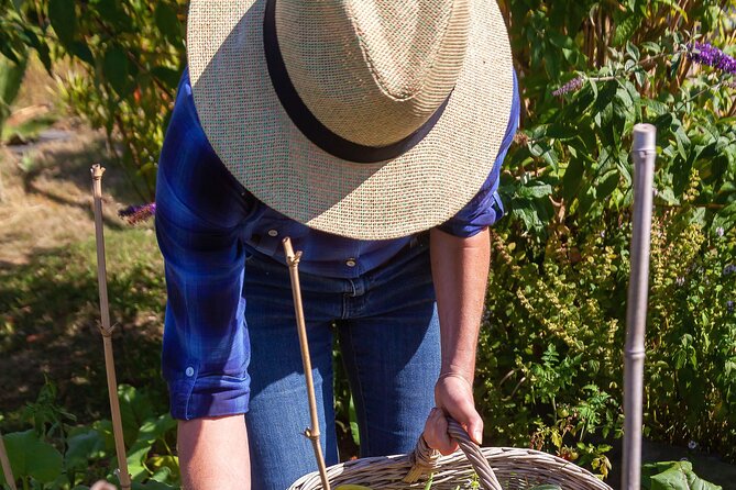 Hands-On Cooking Class & Farmhouse Visit in the Amalfi Coast - Main Dishes