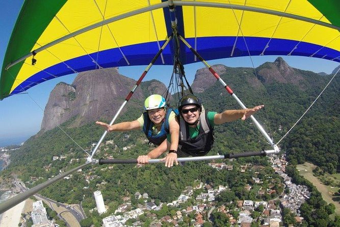 Hang Gliding in Rio De Janeiro - Capturing the Aerial Experience