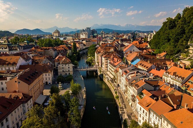 Ljubljana Stand-Up Paddle Boarding Lesson and Tour - Included in the Package