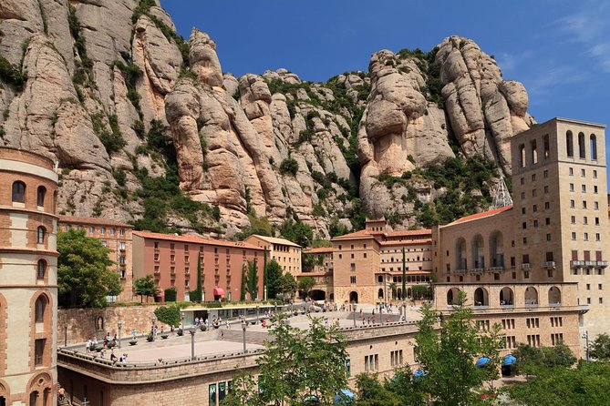 Montserrat Tour, Rack Railway, Museum, Moreneta & Licor Tasting - Customer Reviews and Experiences