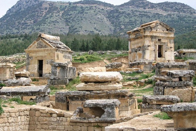 Pamukkale Hierapolis and Cleopatras Pool Tour With Lunch From Antalya - Discovering the Wonders of Pamukkale