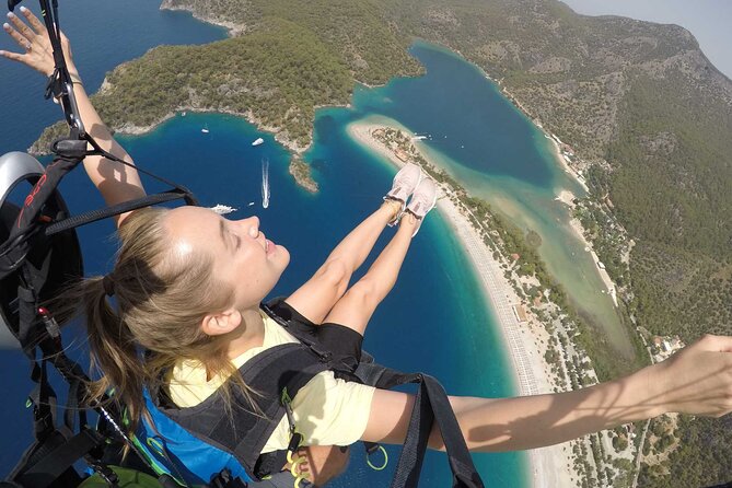 Paragliding Oludeniz, Fethiye, Turkey - Capturing Memorable Moments With Photos and Videos