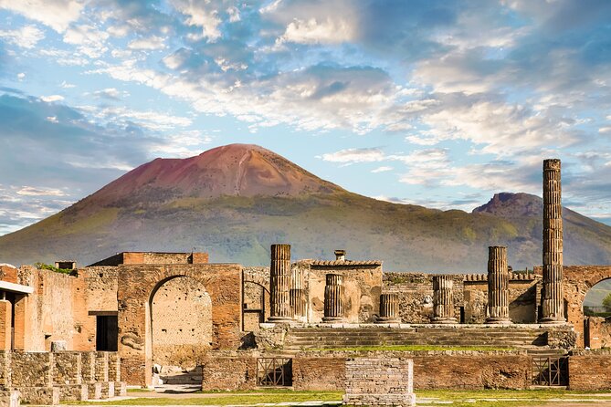 Pompeii Day Trip From Rome With Mount Vesuvius or Positano Option - Exploring Pompeiis UNESCO-Listed Ruins