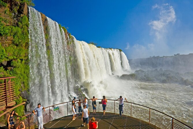 Private Tour of Both Sides in a Day (Brasil and Argentina Falls) - Exceptional Tour Guides and Personalized Service