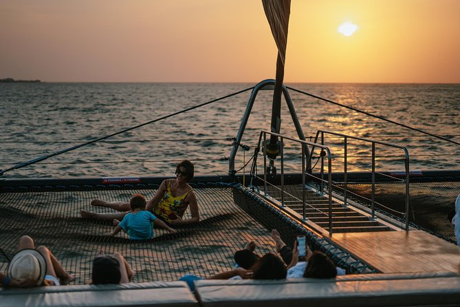 Sunset Cruise in Cartagena - Ideal for Families and Groups