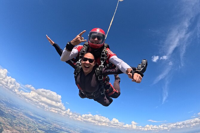 Tandem Skydive - São Paulo - Brazil - Health and Safety Requirements