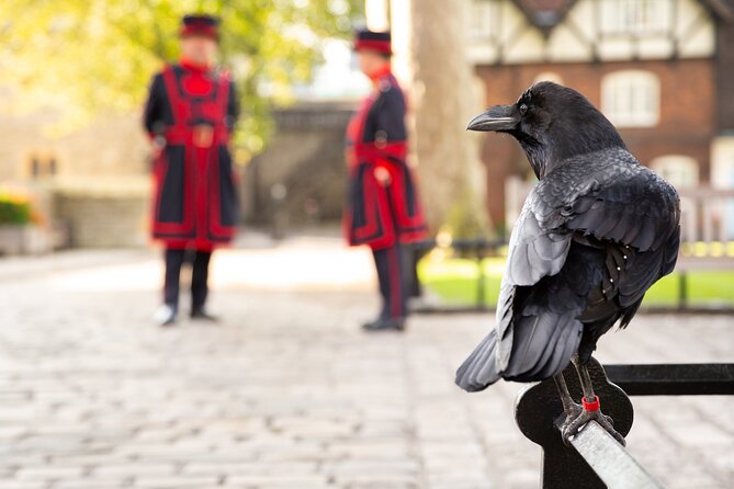 Tower of London First Entry, Thames Ride & Changing of Guard Tour - Detailed Itinerary