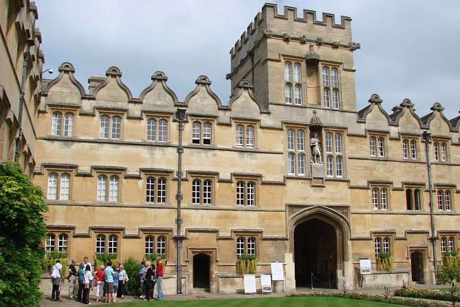 1.5-hour Oxford City and University Walking Tour - Positive Experiences