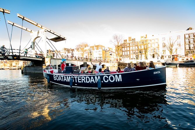 Amsterdam Canal Cruise With Live Guide and Unlimited Drinks - Traveler Reviews and Feedback