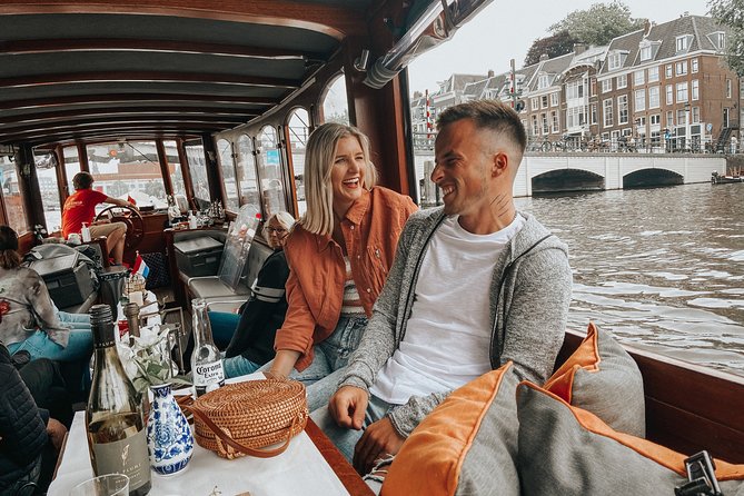 Amsterdam Classic Saloon Boat Cruise, Drinks and Cheese Option - Customer Feedback and Recommendations