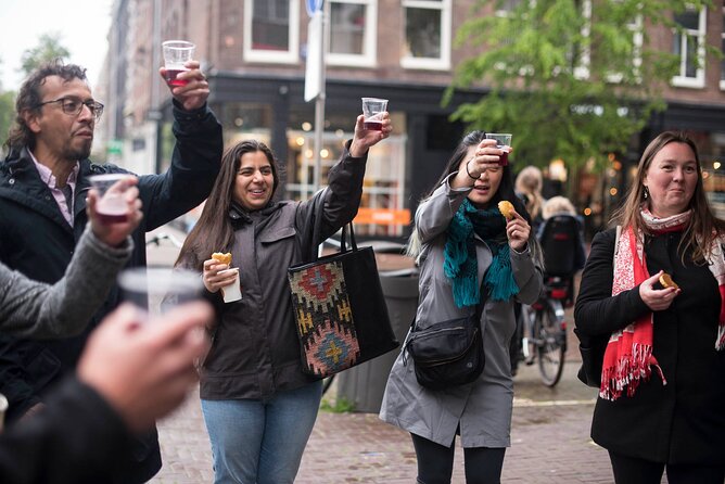 Amsterdams Market Street Food Tour With Streat Bites - Navigating the Tour With Ease