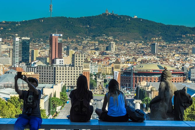 Best of Barcelona and Sagrada Familia Tour With Priority Access - Traveler Feedback and Experience