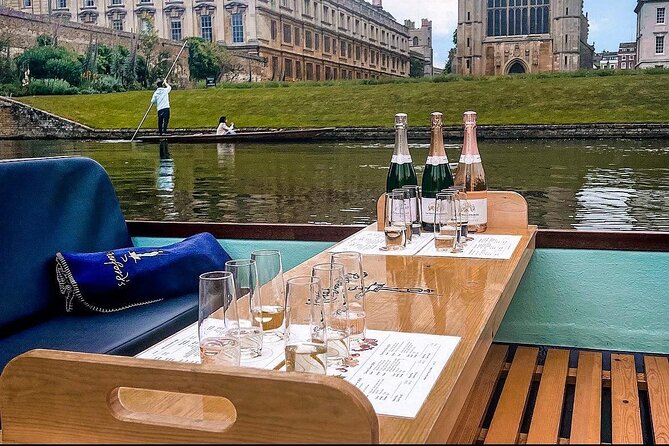 Cambridge - Shared Punting Tour - Pricing and Booking Information