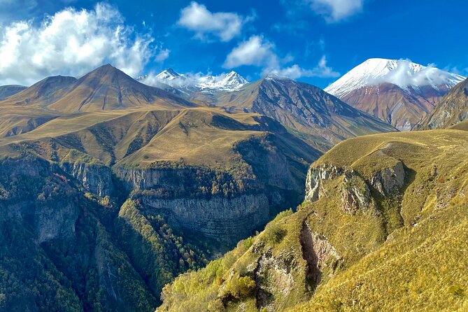 Day Trip to Kazbegi and Gudauri - What to Bring and Wear