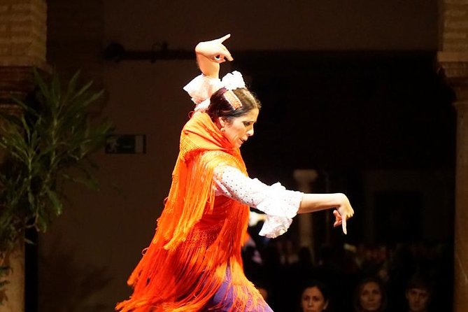 Devour Seville: Tapas & Wine Small Group Tour With Flamenco Show - Meeting Point and Starting the Tour